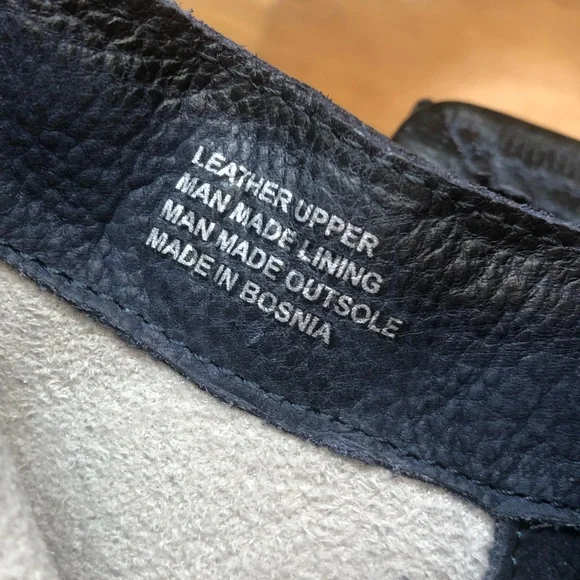 💙💙 Miz Mooz Navy Leather Ankle Boots 💙💙 - Picture 8 of 15